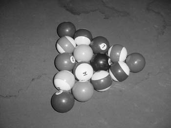 Froggy_bottom-pool_balls